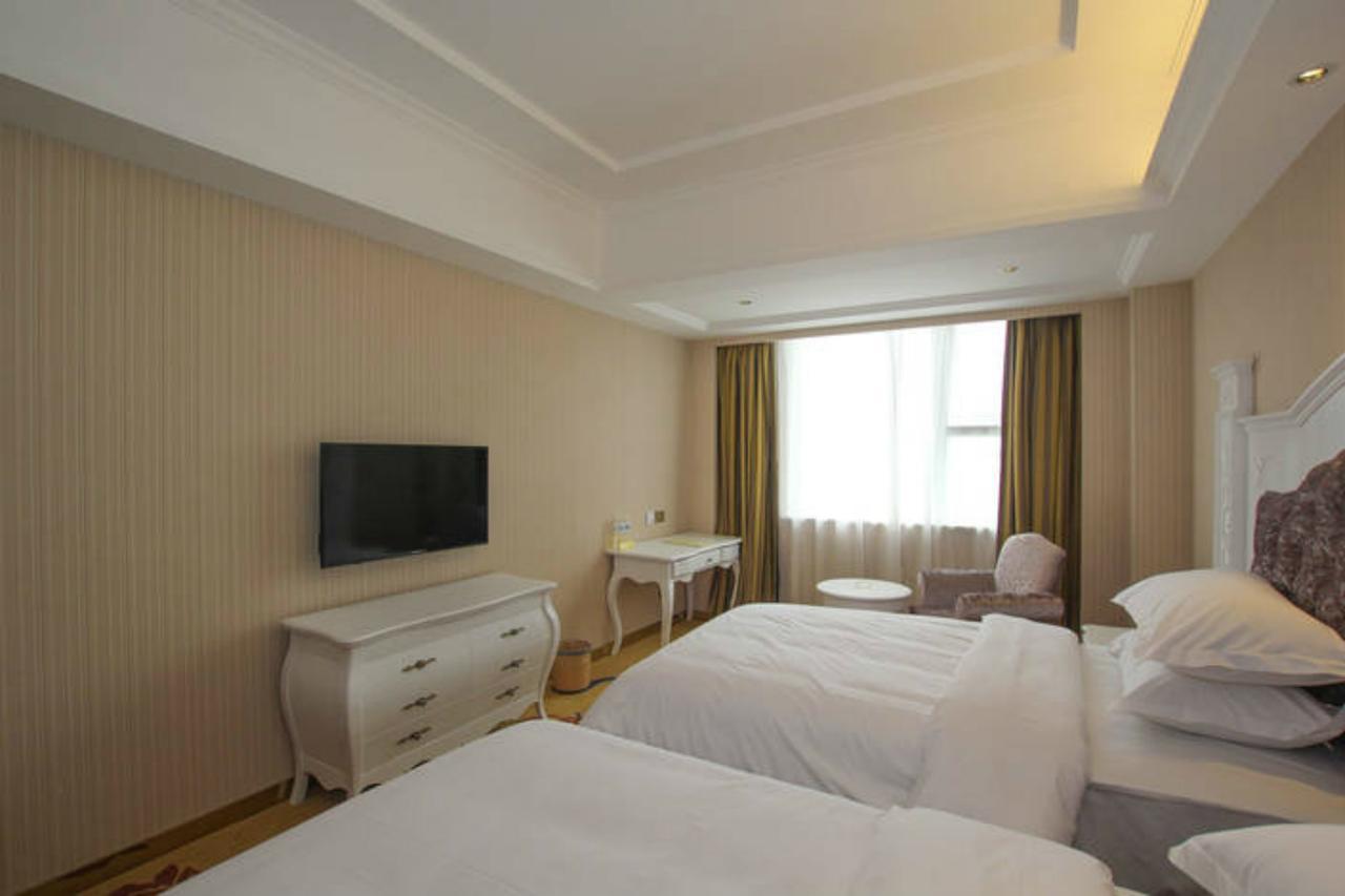 Vienna Hotel Guilin Mixc Mall Exterior photo